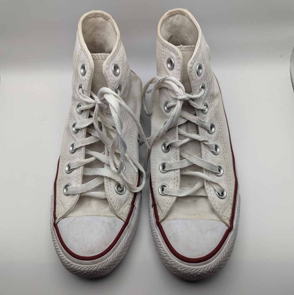 Converse White Chuck Taylor All Star High Classic‎ M 4/W 6